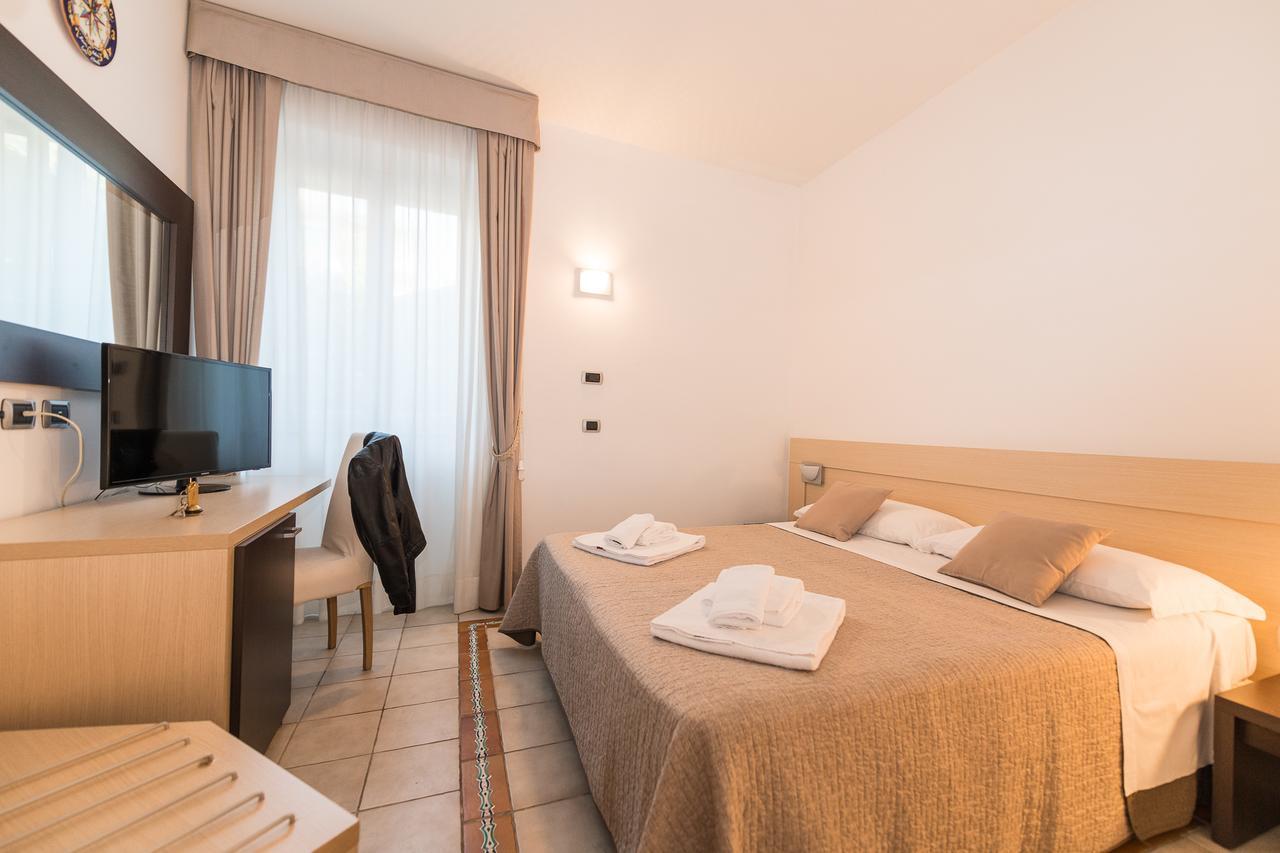 Maiori Antica Hotel ภายนอก รูปภาพ