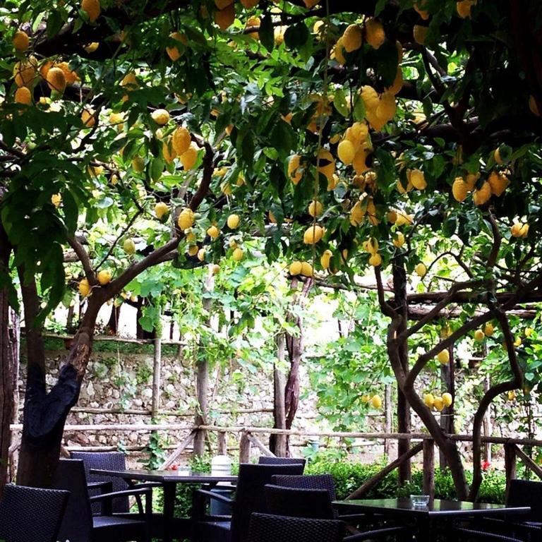 Maiori Antica Hotel ภายนอก รูปภาพ